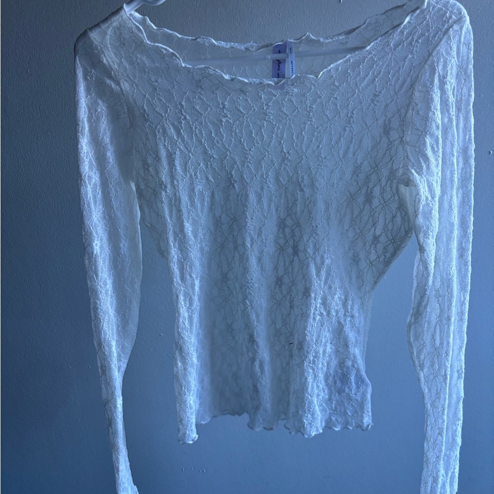 White Lace Long Sleeve Top